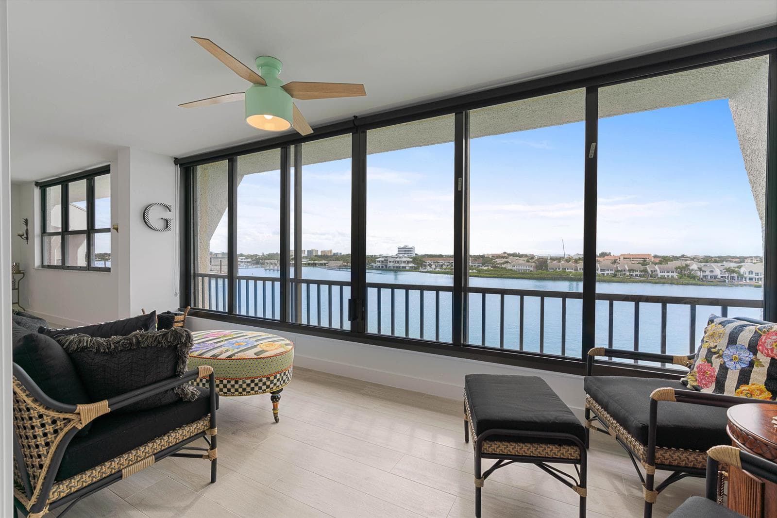 1542 Jupiter Cove Drive 604c photo 23