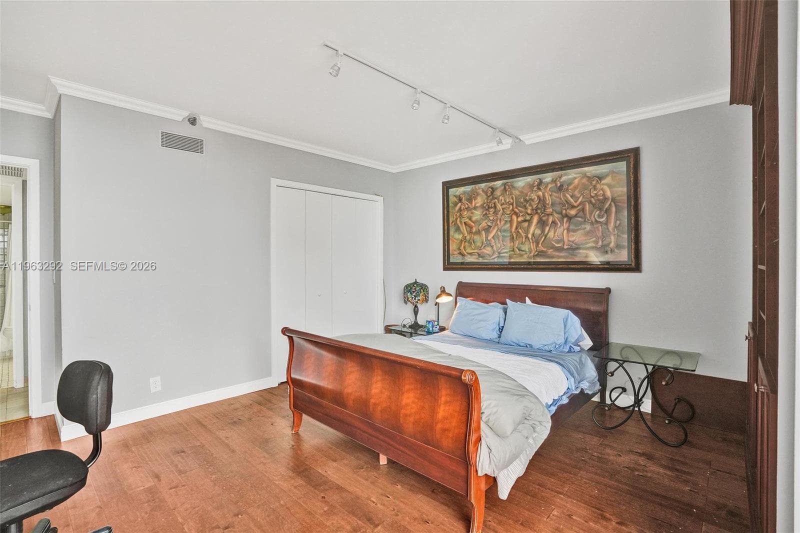 19355 Turnberry Way 8K photo 25
