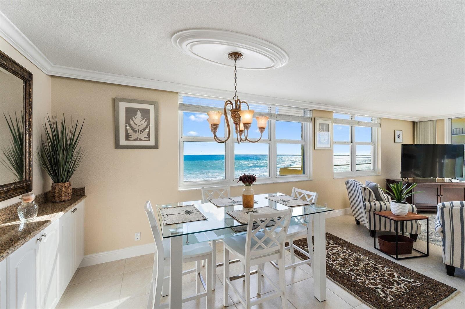 5440 N Ocean Drive 907 photo 2
