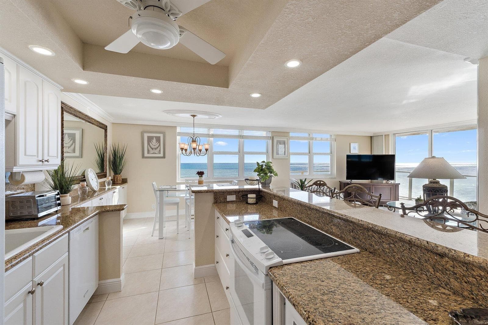 5440 N Ocean Drive 907 photo 12