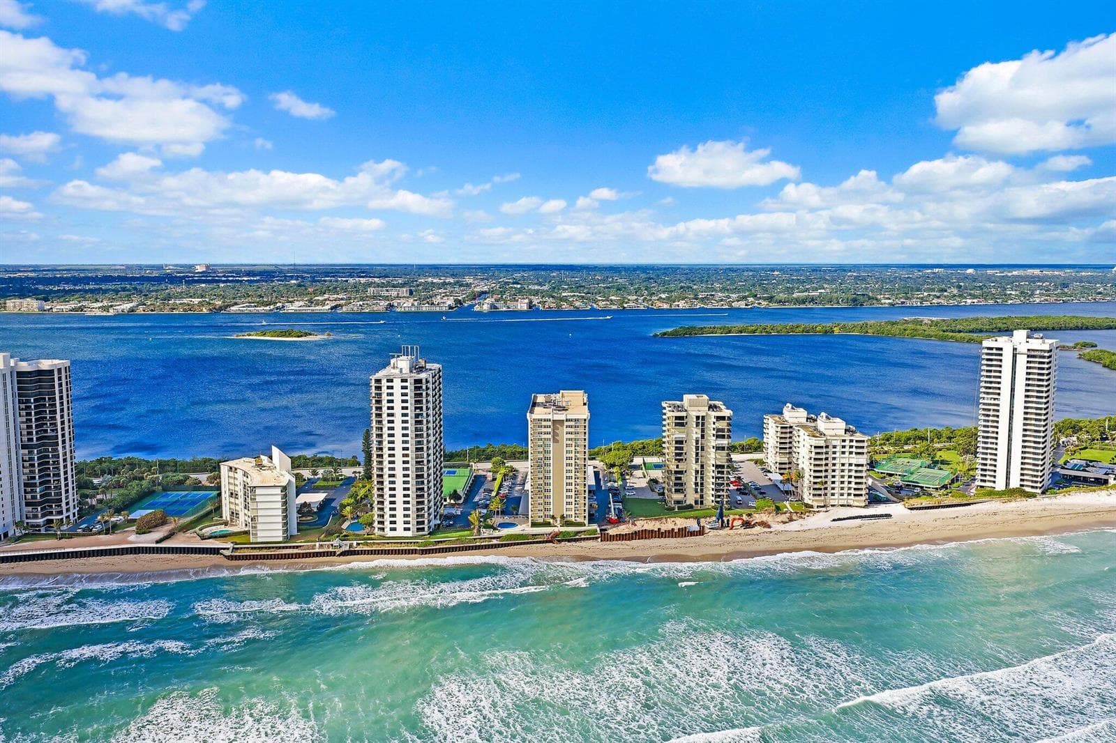 5440 N Ocean Drive 907 photo 5