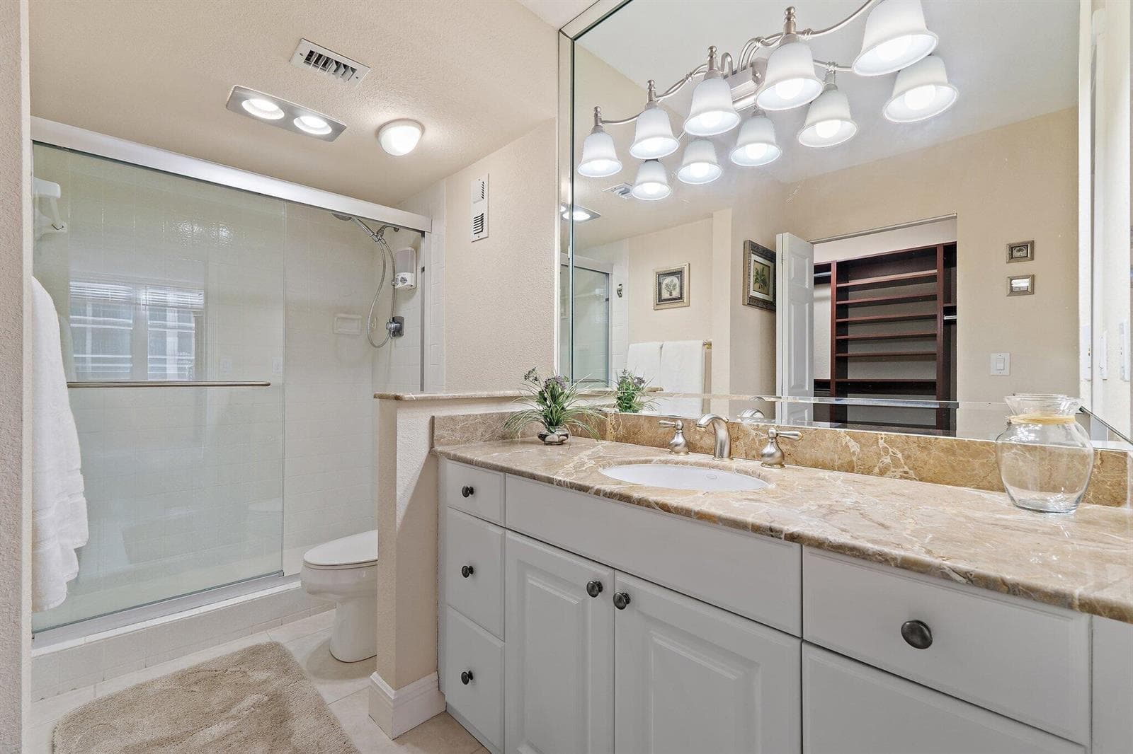 5440 N Ocean Drive 907 photo 24