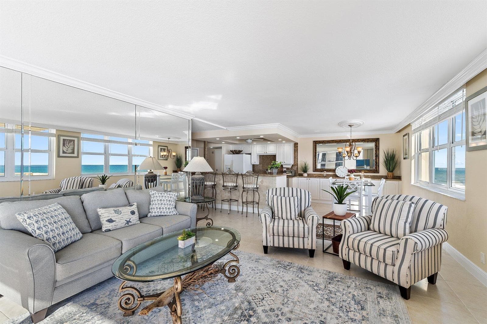 5440 N Ocean Drive 907 photo 18