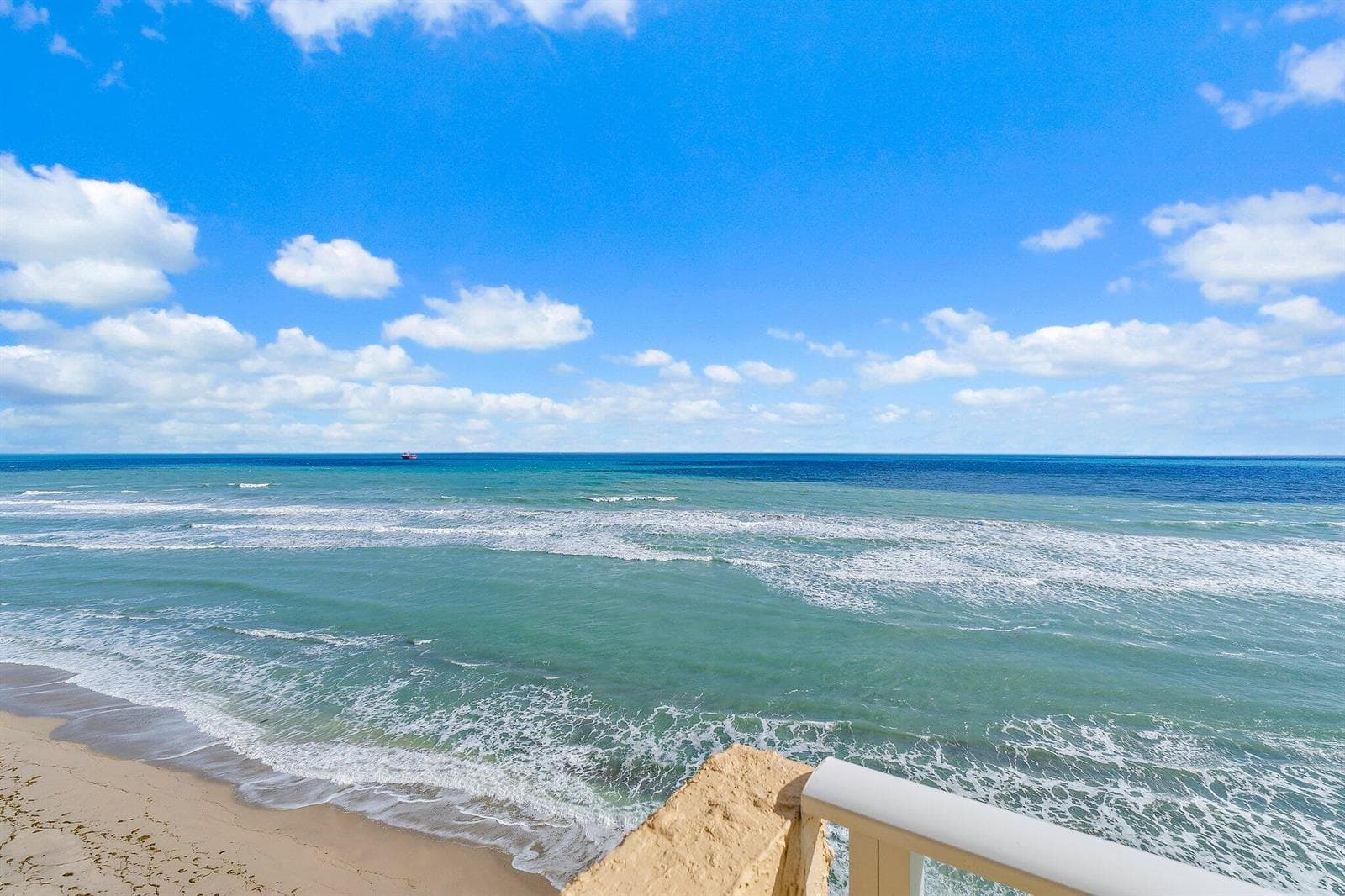 5440 N Ocean Drive 907 photo 11