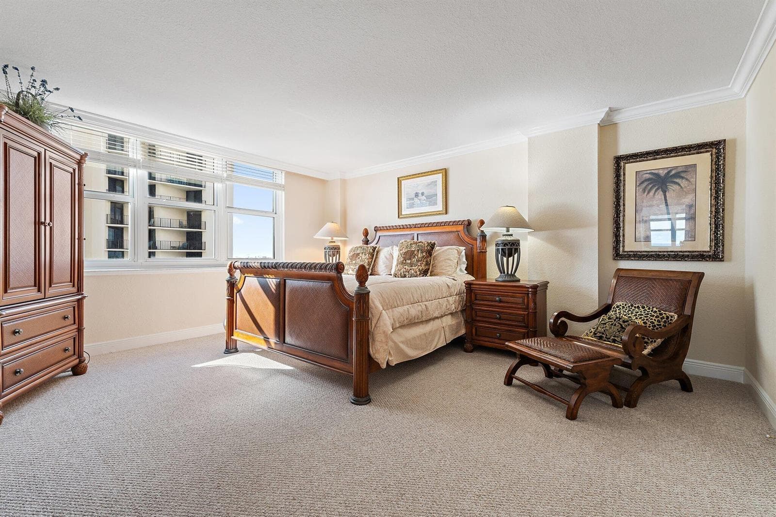 5440 N Ocean Drive 907 photo 21