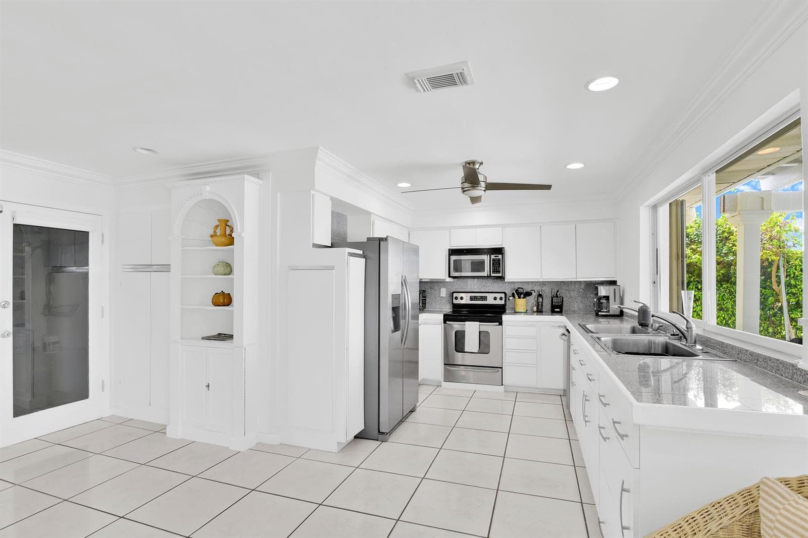 3211 Karen Drive photo 8