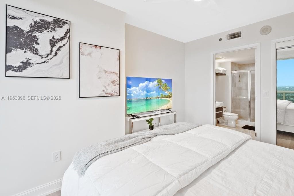 1800 S Ocean Dr 3608 photo 16