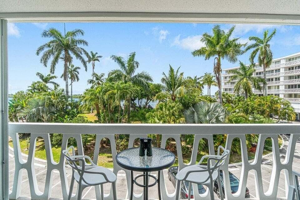 2505 S Ocean Boulevard 303 photo 18