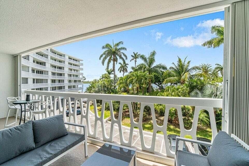 2505 S Ocean Boulevard 303 photo 19