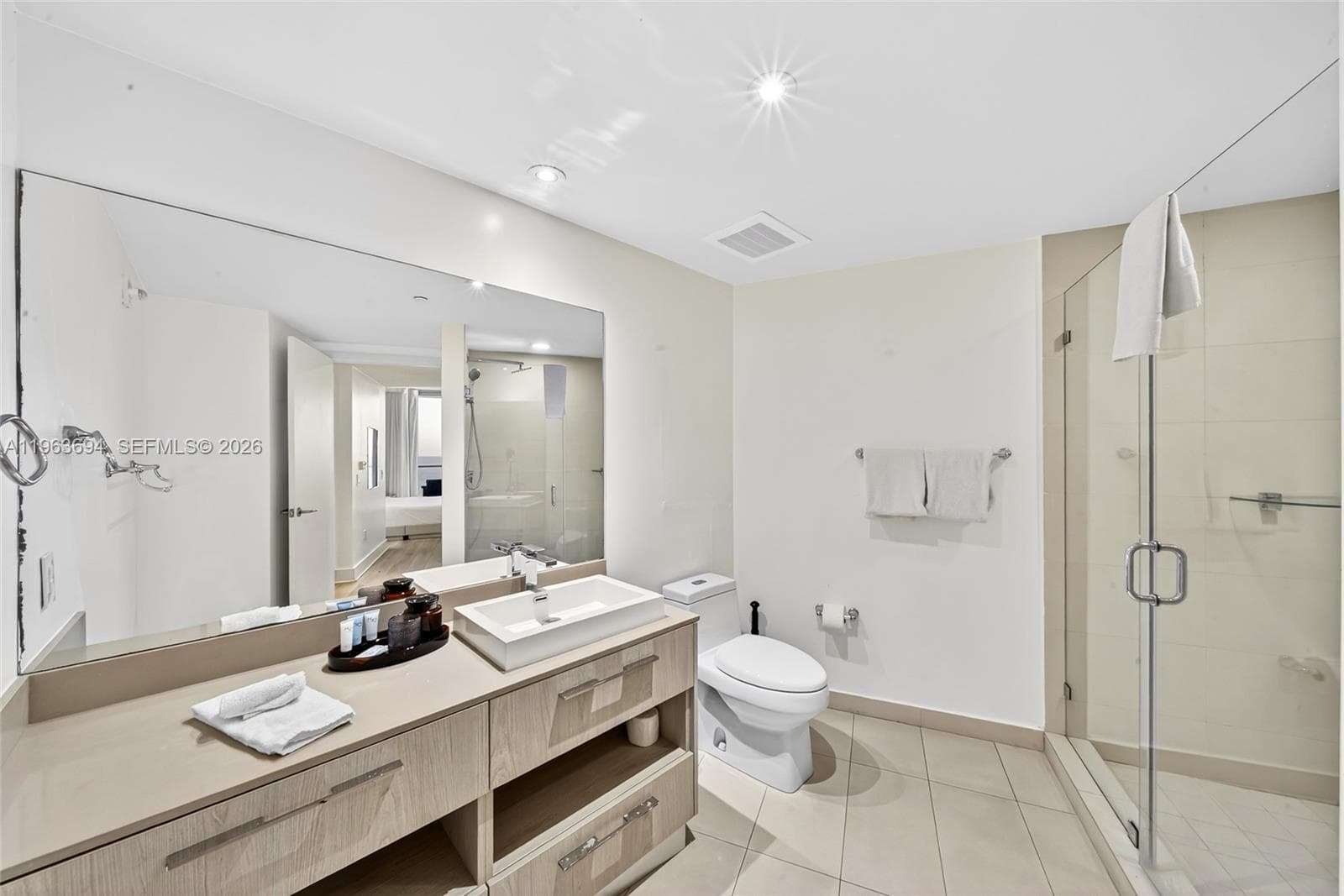 4111 S Ocean Dr 3703 photo 3