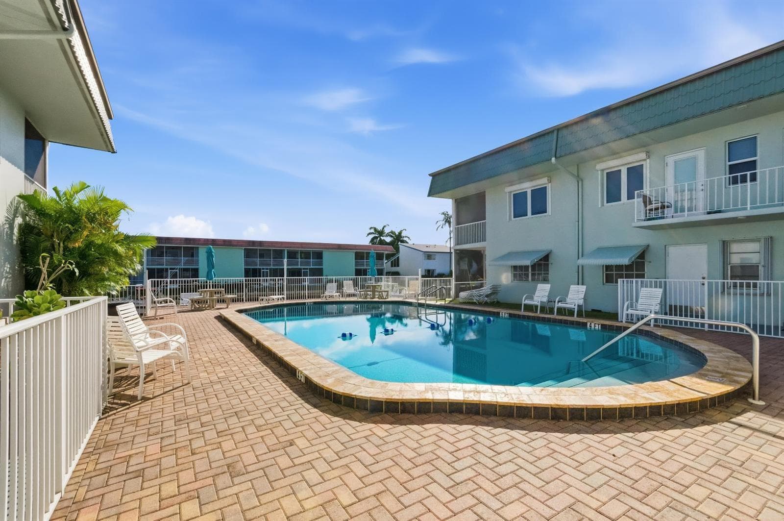 109 Wettaw Lane 203 photo 17