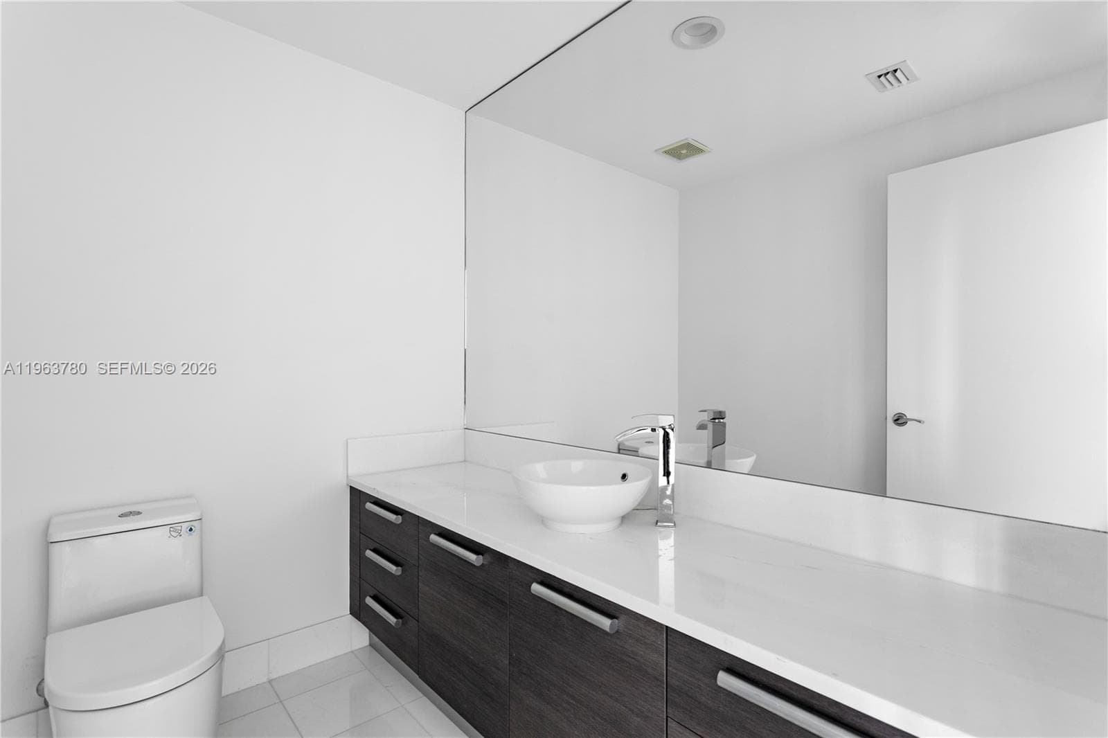 2950 NE 188th St 349 photo 8
