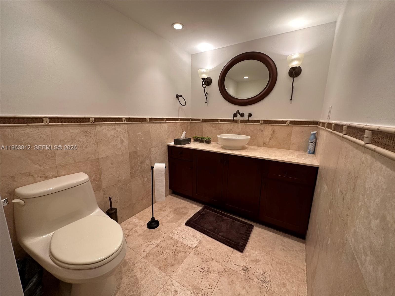 2555 Collins Ave 1207 photo 6