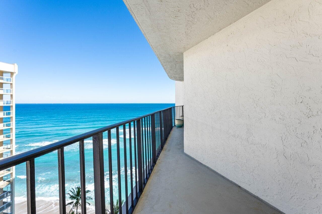 5420 N Ocean Drive 1605 photo 17