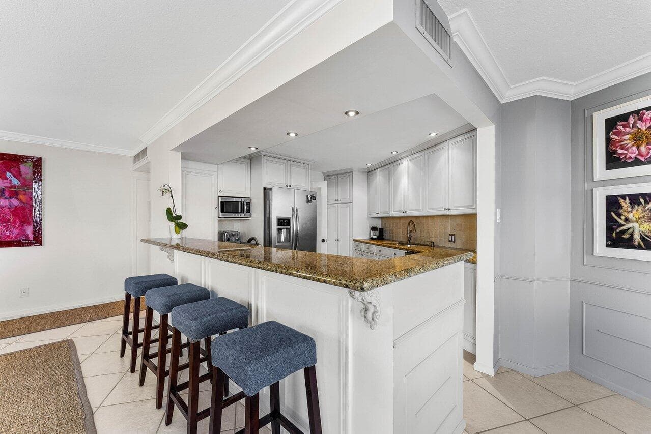 5420 N Ocean Drive 1605 photo 15