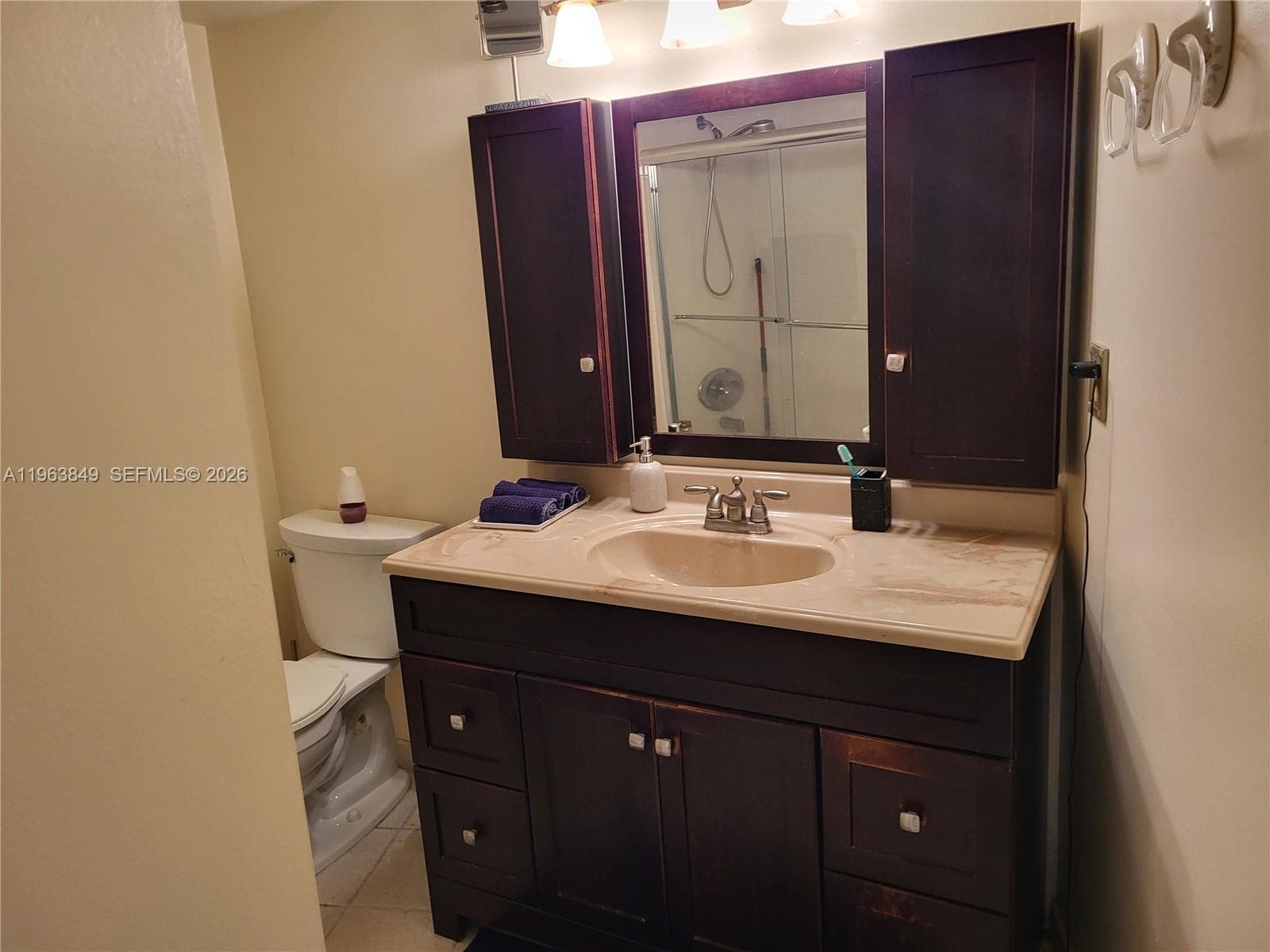 100 Golden Isles Dr 615 photo 7
