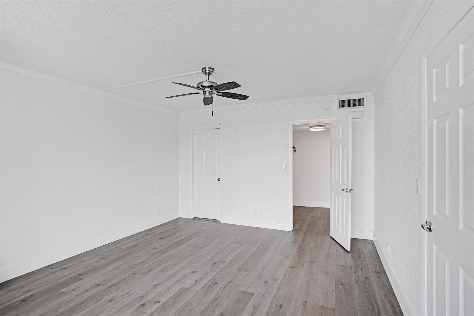 1631 Riverview Road 507 photo 20