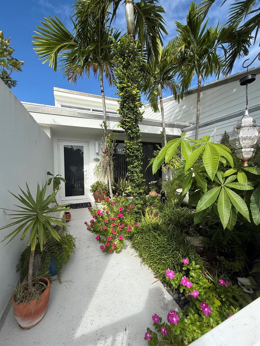 2272 S Ocean Boulevard T6 photo 8