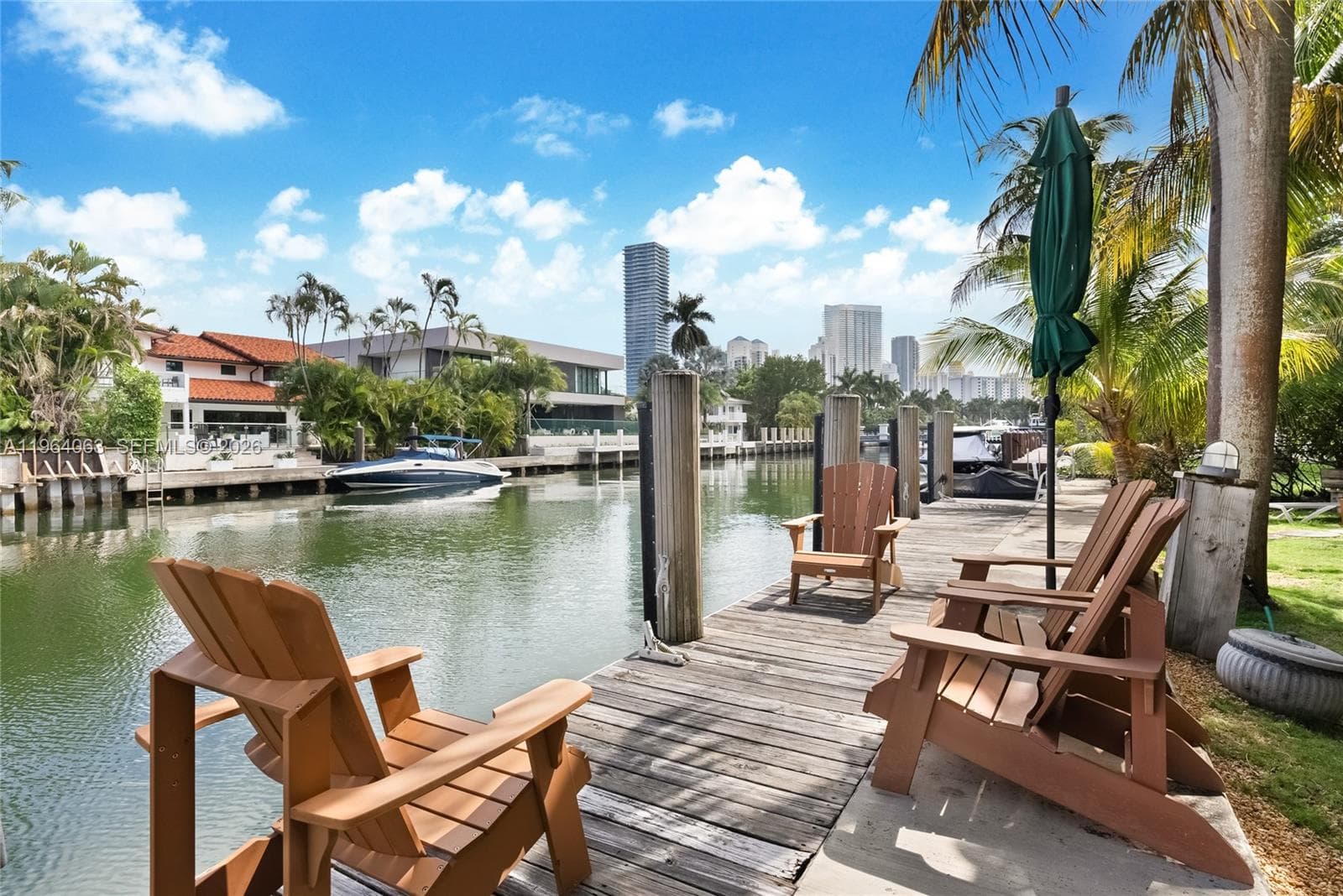 278 S Island Dr photo 13