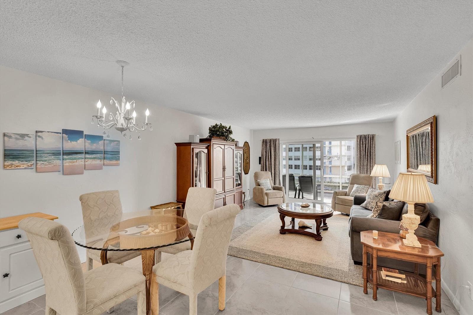2600 Diana Drive 301 photo 10