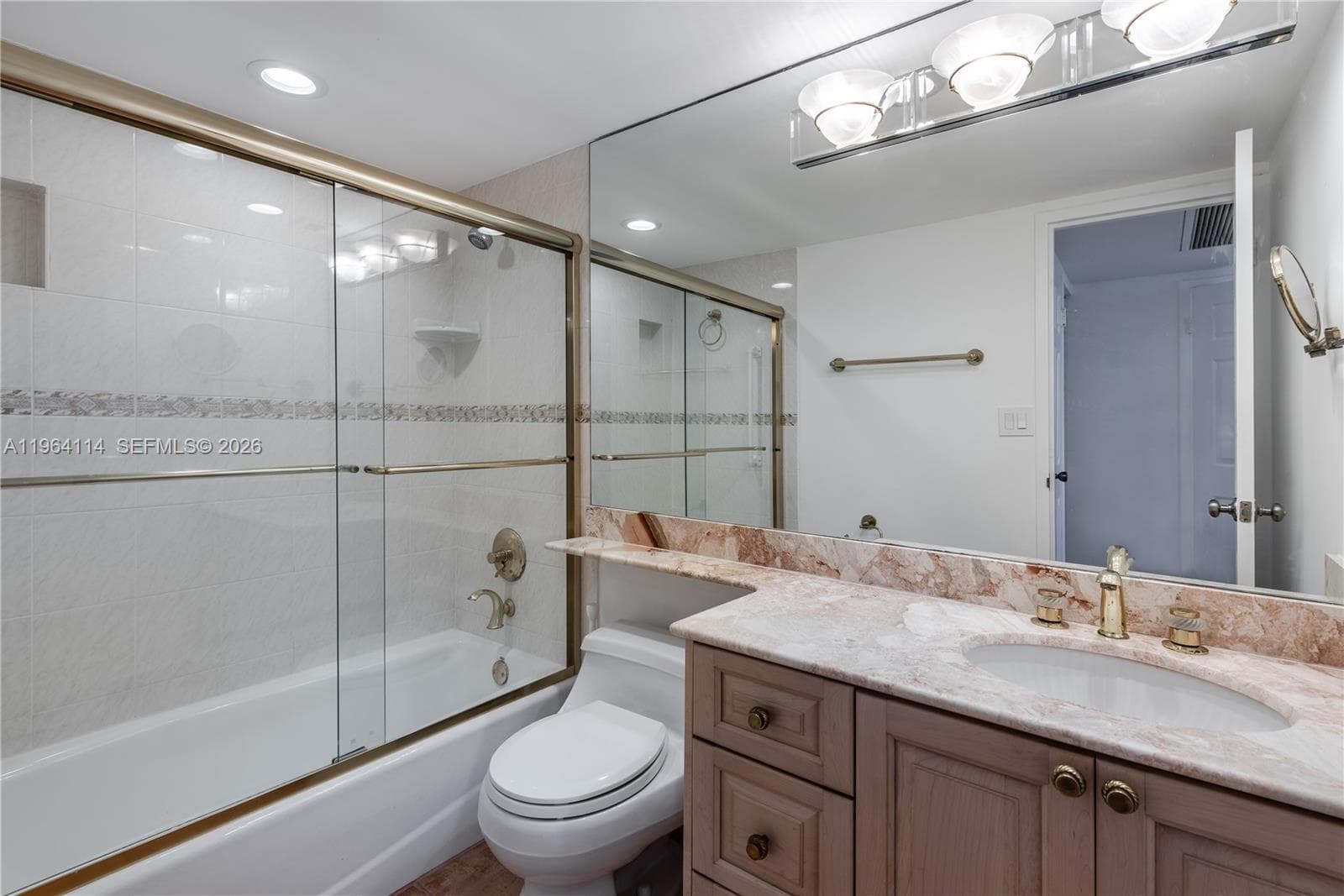 3180 S Ocean Dr 310 photo 13