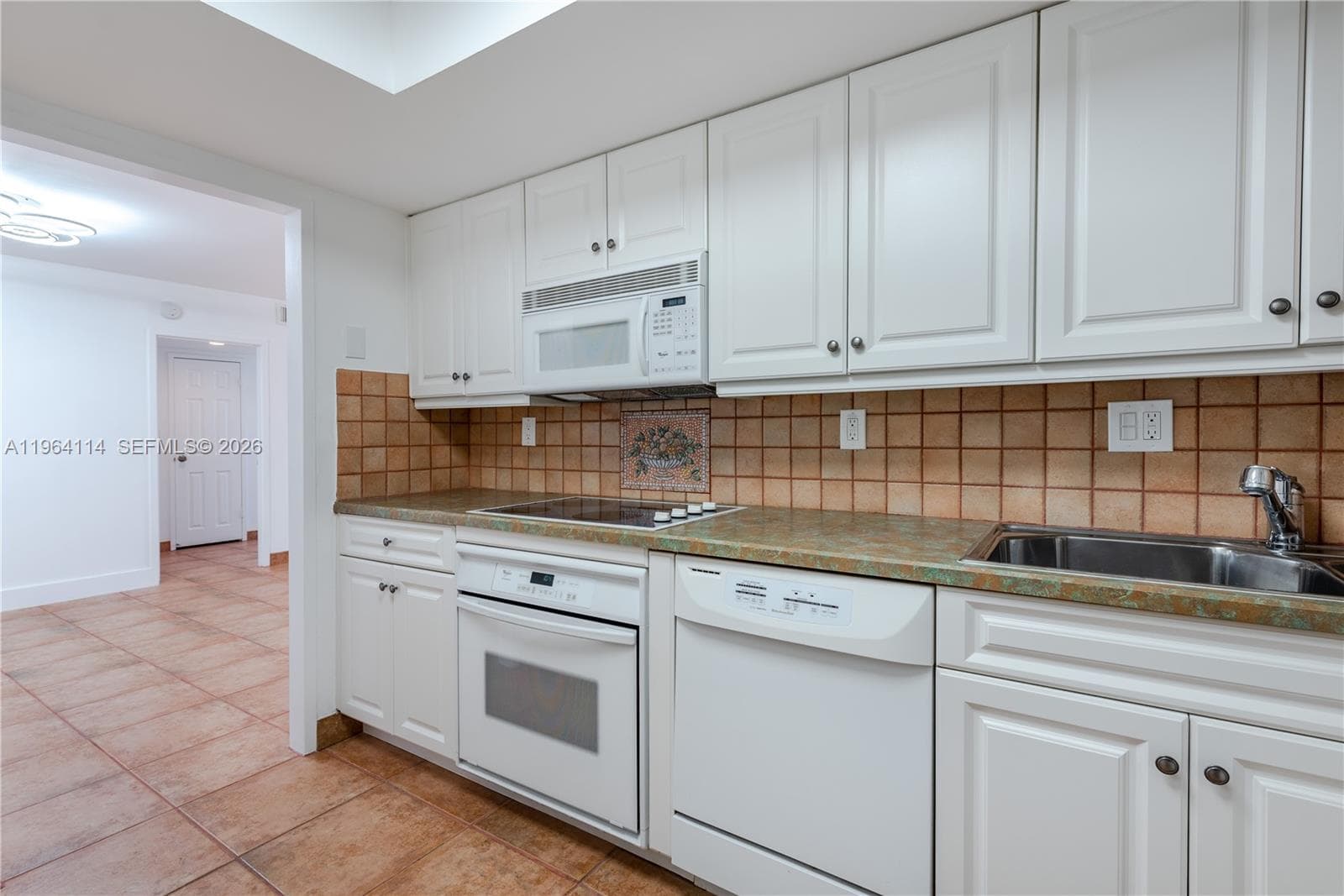 3180 S Ocean Dr 310 photo 16