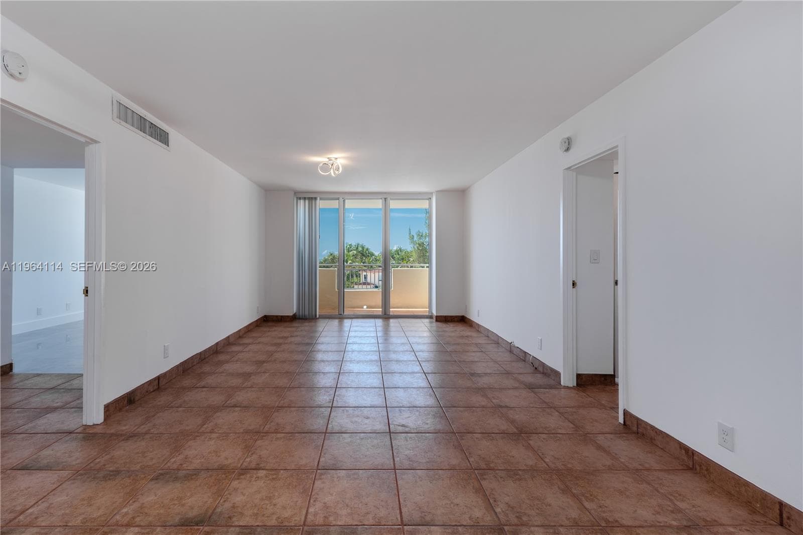 3180 S Ocean Dr 310 photo 7