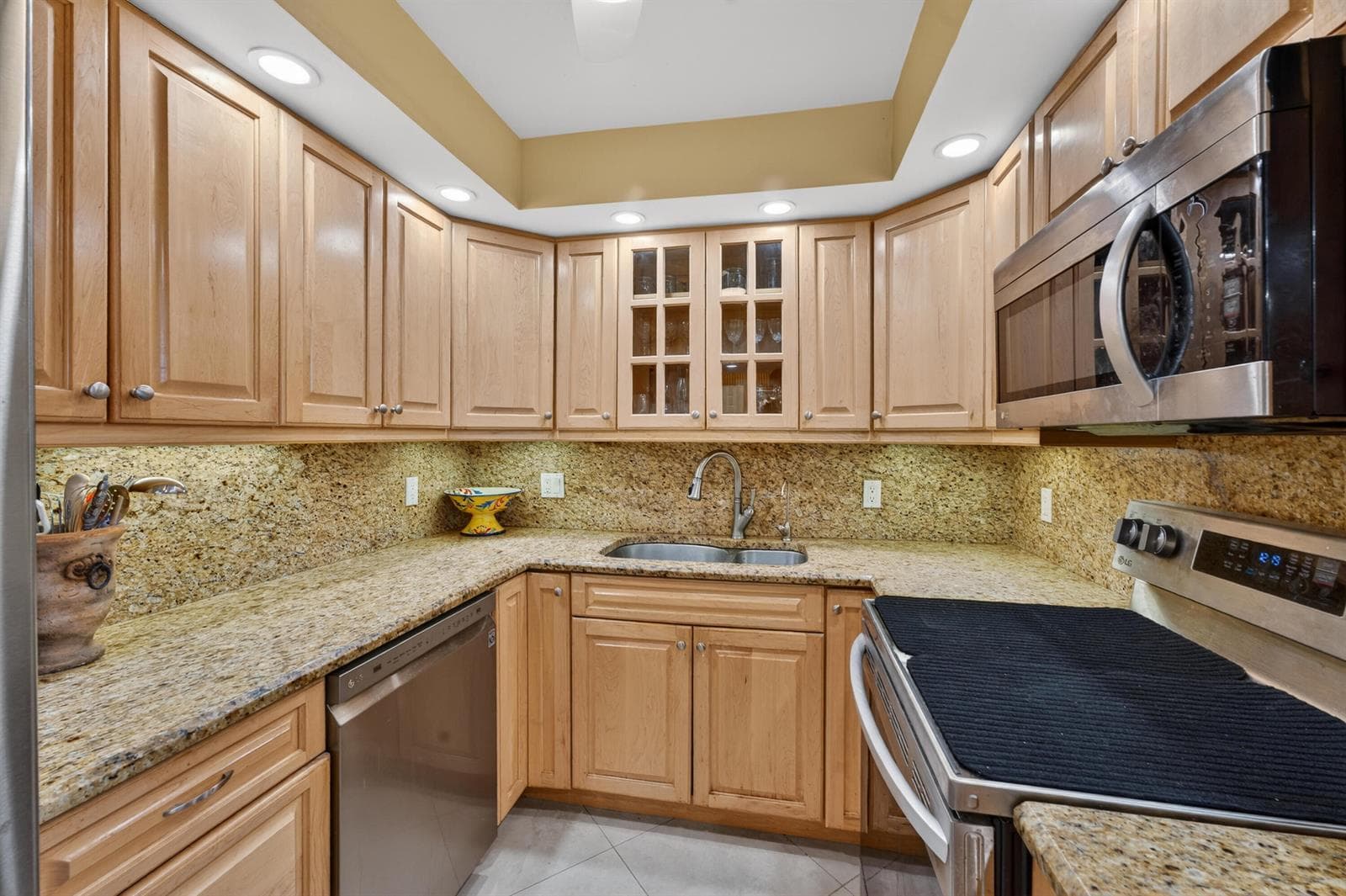 336 Golfview Road 704 photo 8