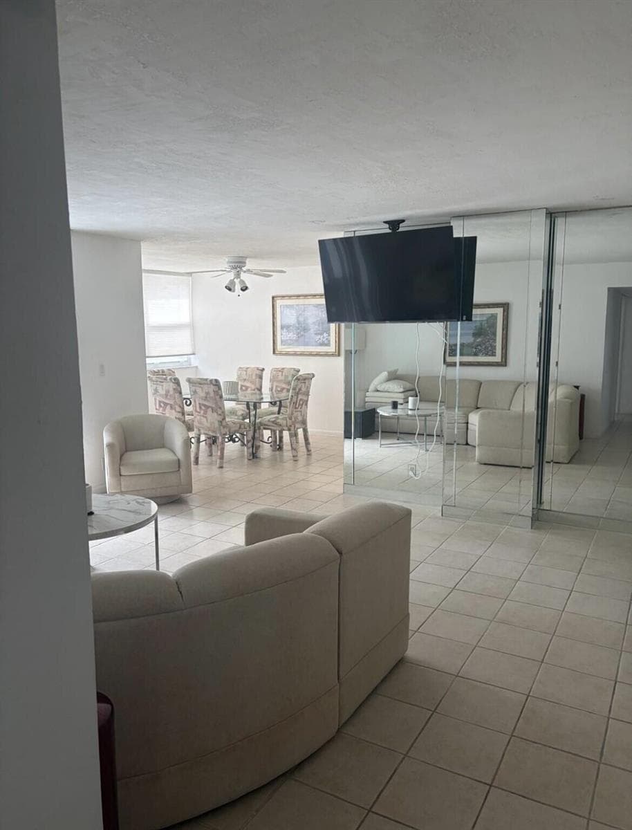 1880 S Ocean Drive 308 photo 7
