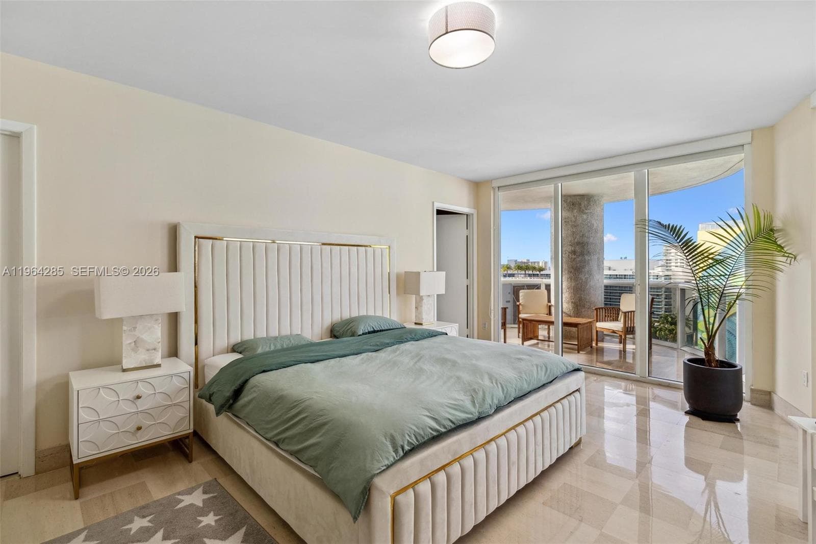 1800 S Ocean Dr 1010 photo 18