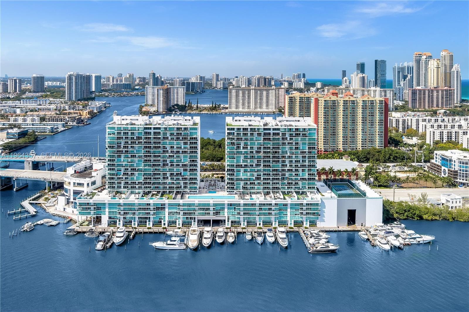 400 Sunny Isles Blvd 907 photo 2