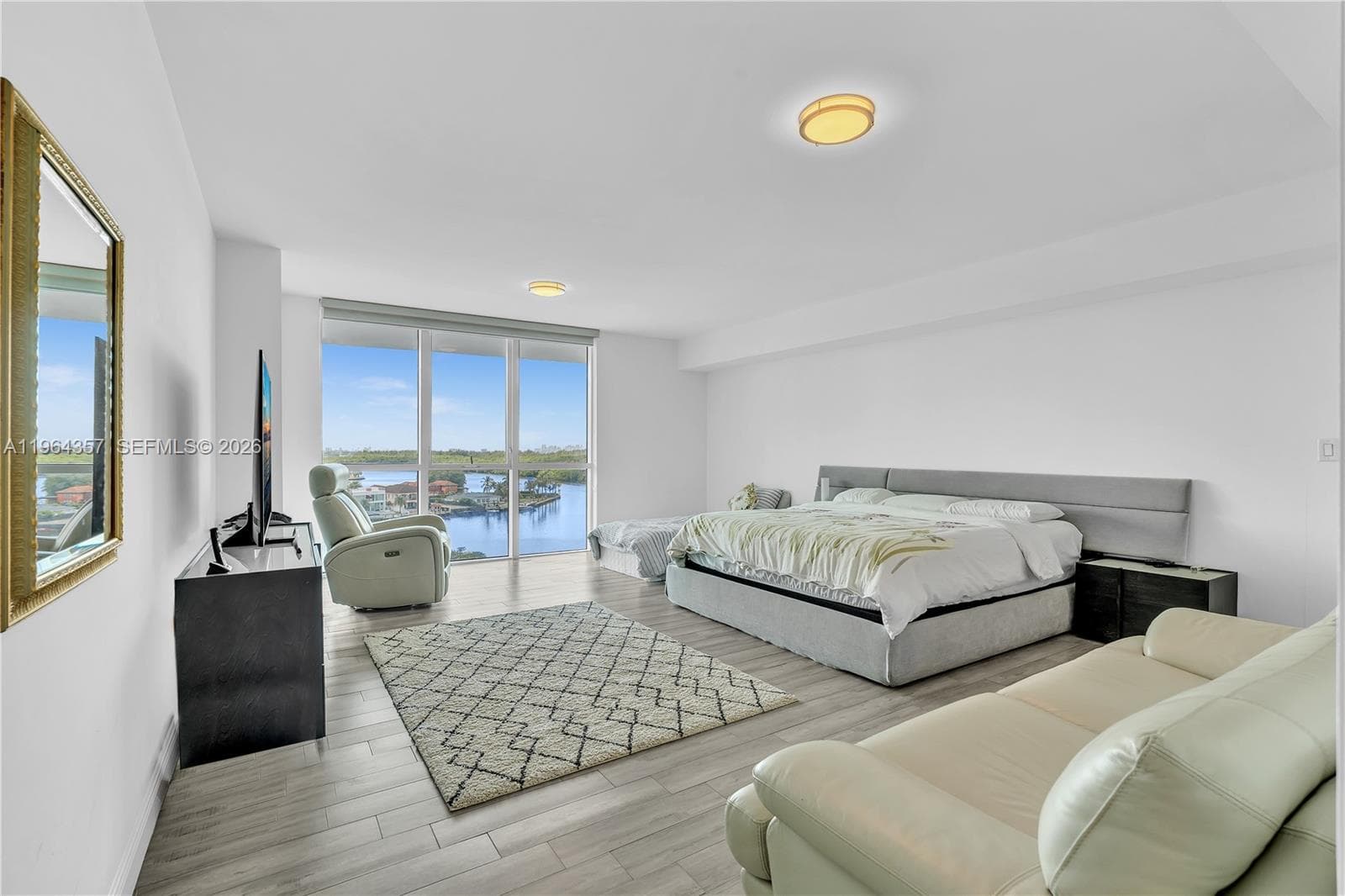 400 Sunny Isles Blvd 907 photo 17