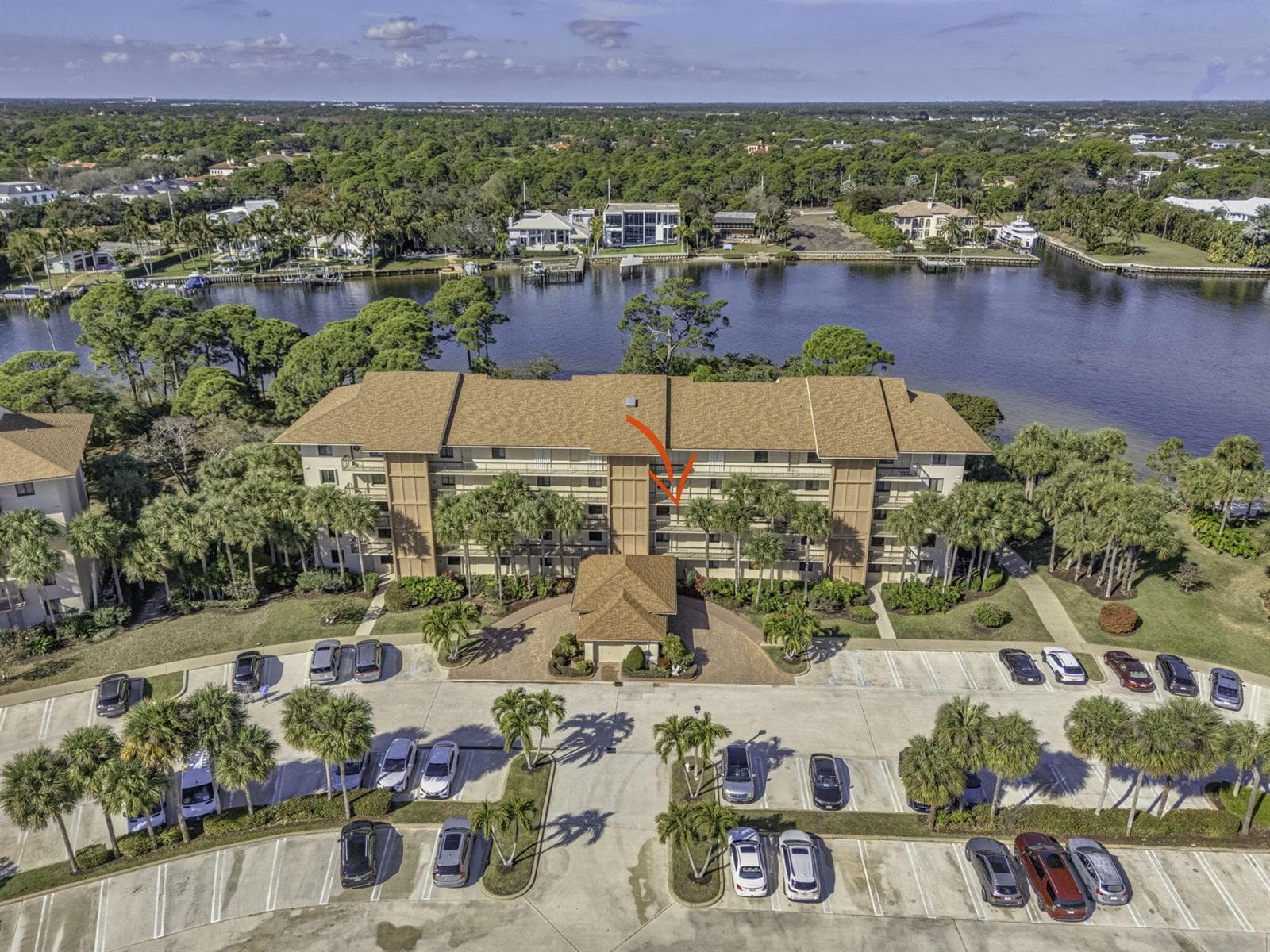 1901 Marina Isle Way 304 photo 3