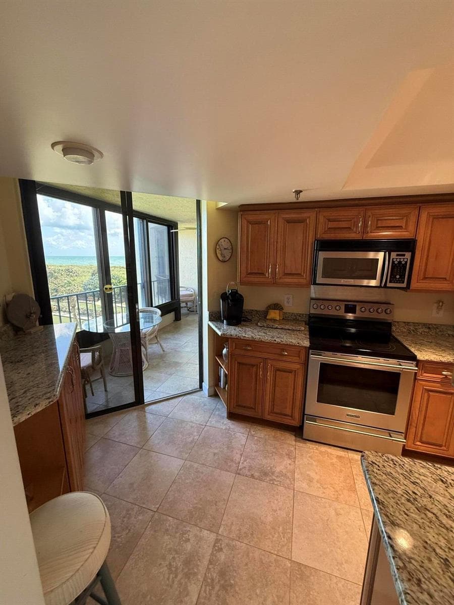 2400 S Ocean Drive 8133 photo 6