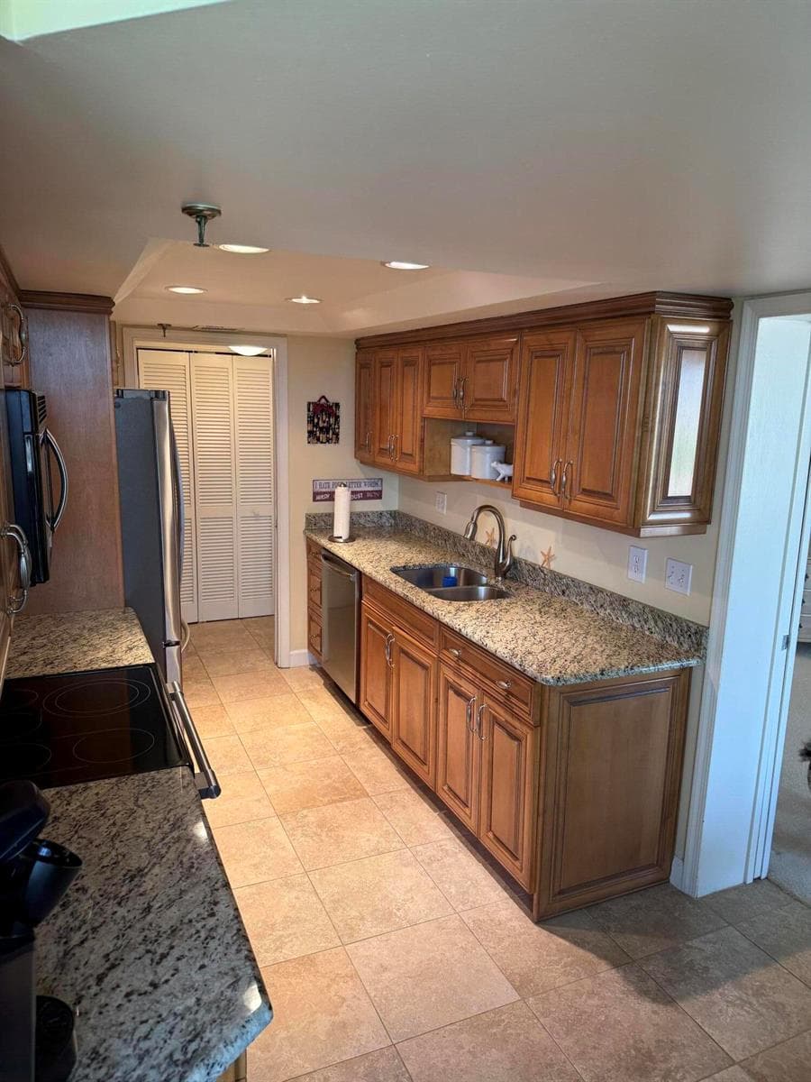 2400 S Ocean Drive 8133 photo 5