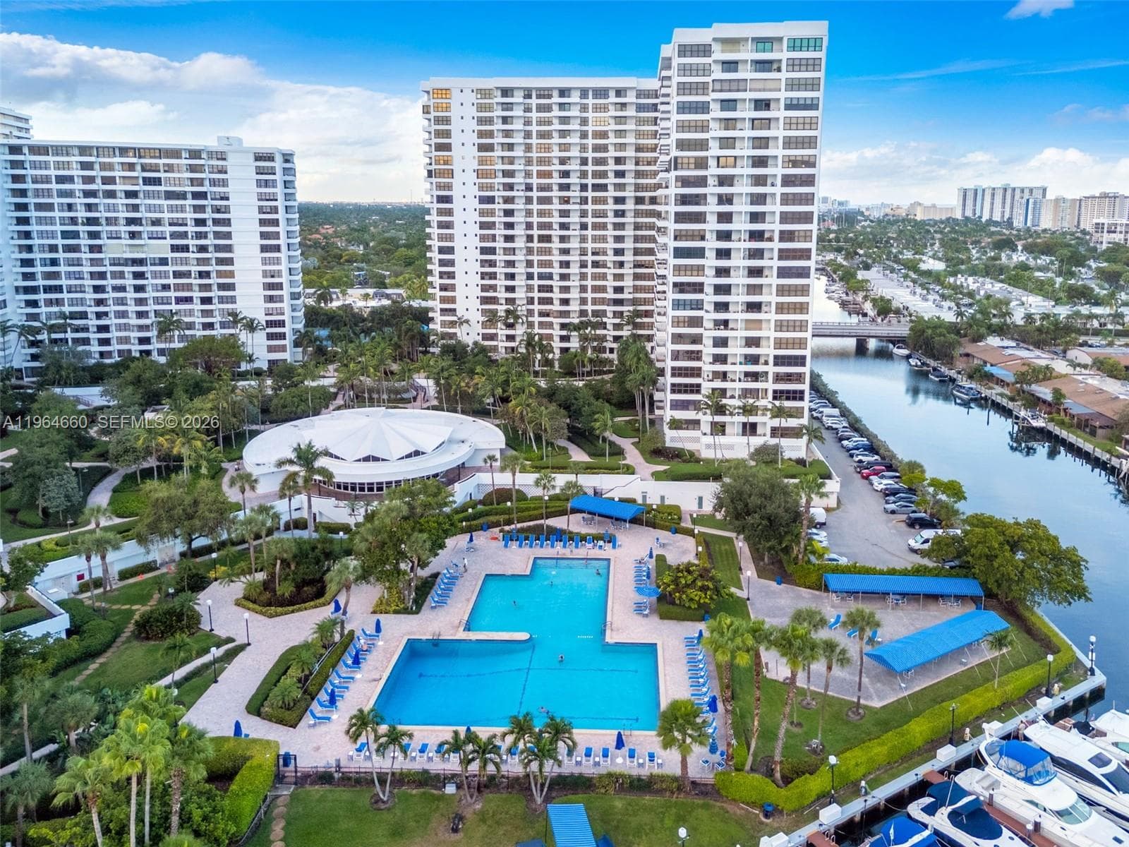 600 Three Islands Blvd 1214 photo 8