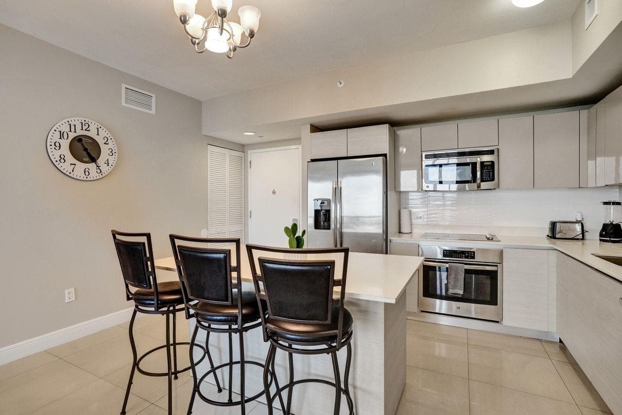 2600 E Hallandale Beach Boulevard T3210 photo 8