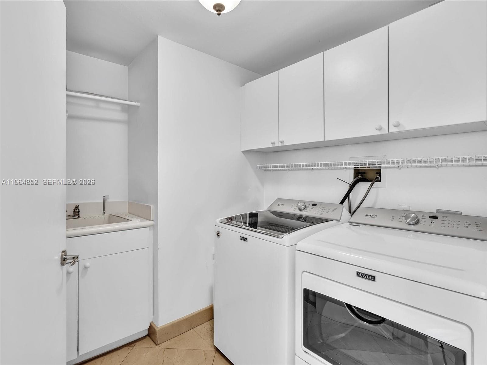21150 Point Pl 2601 photo 19