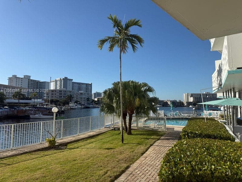 2500 Diana Dr 107 photo 17
