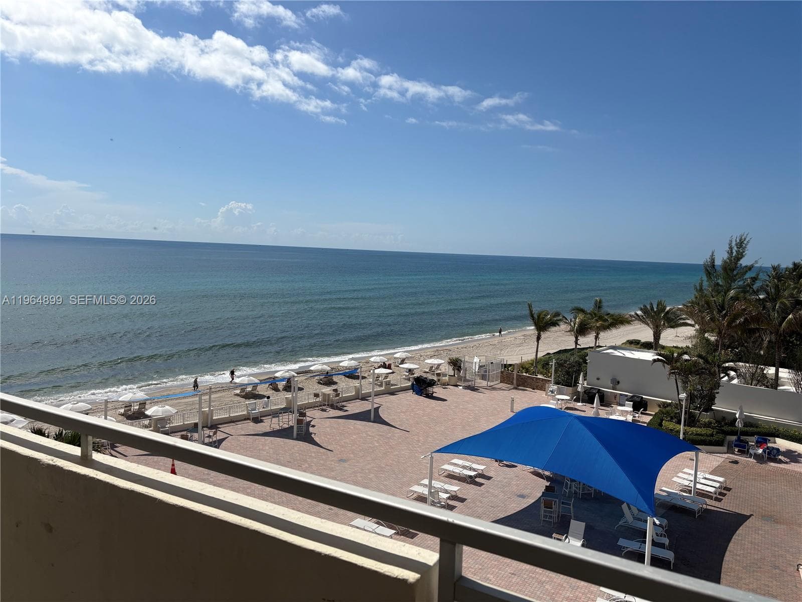 3180 S Ocean Dr 408 photo 2