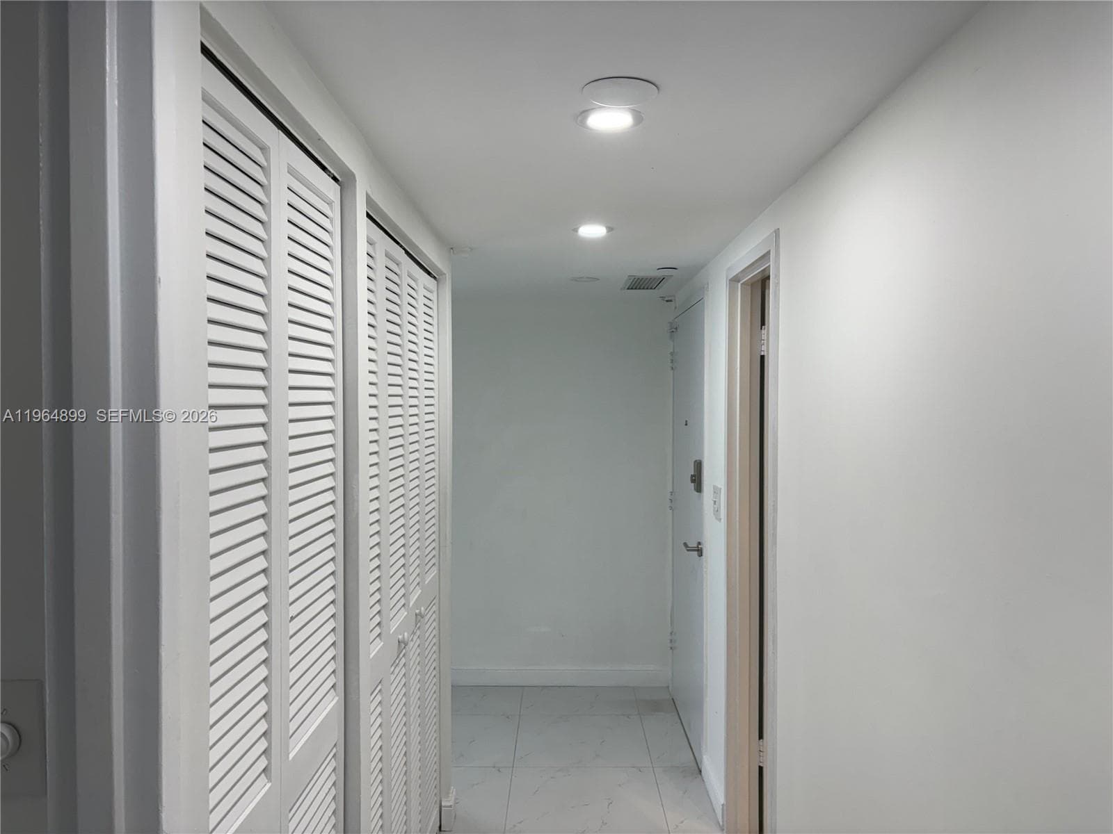 3180 S Ocean Dr 408 photo 17