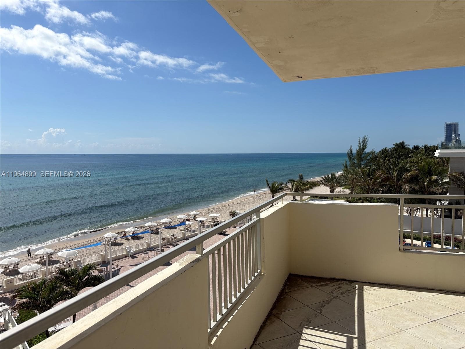 3180 S Ocean Dr 408 photo 1