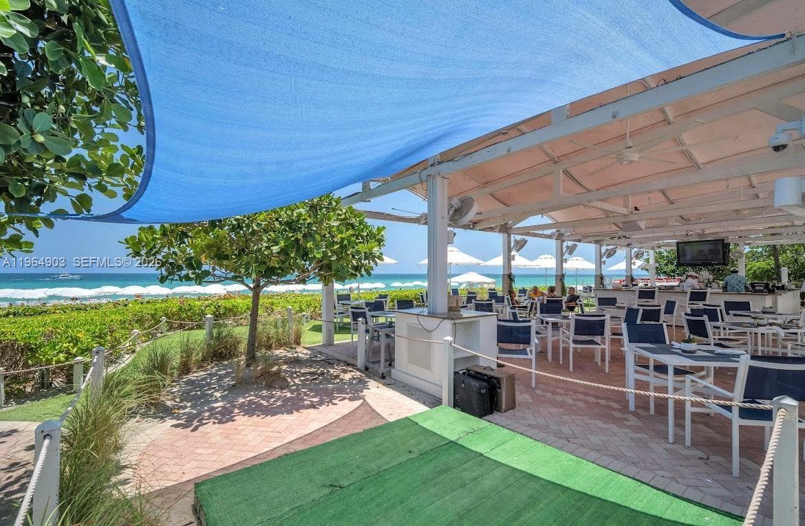 18001 Collins Ave 917 photo 10
