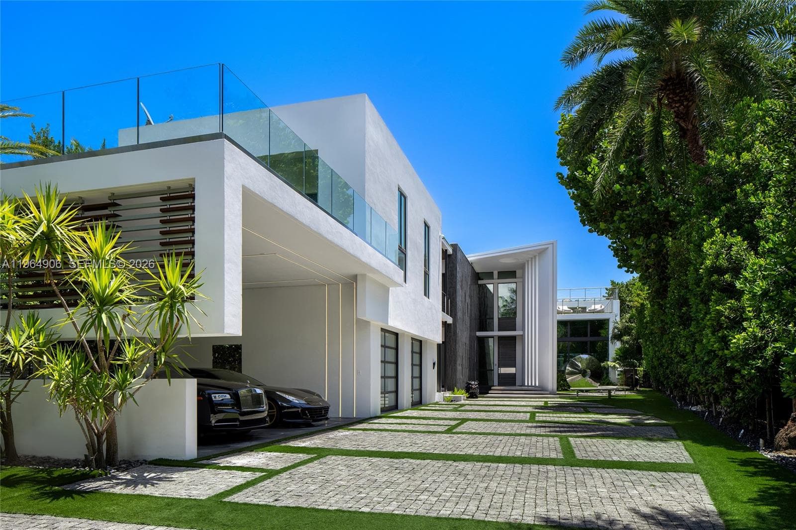 528 Lakeview Ct photo 15