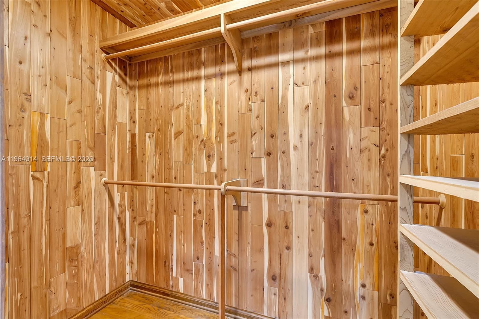 325 Bontona Ave photo 13