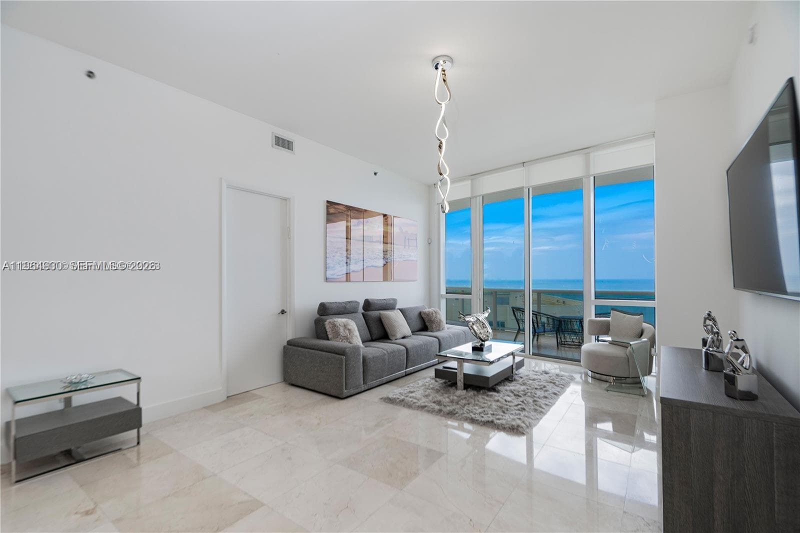 16001 Collins Ave (AVAIL 05/01/2026) 3803 photo 2