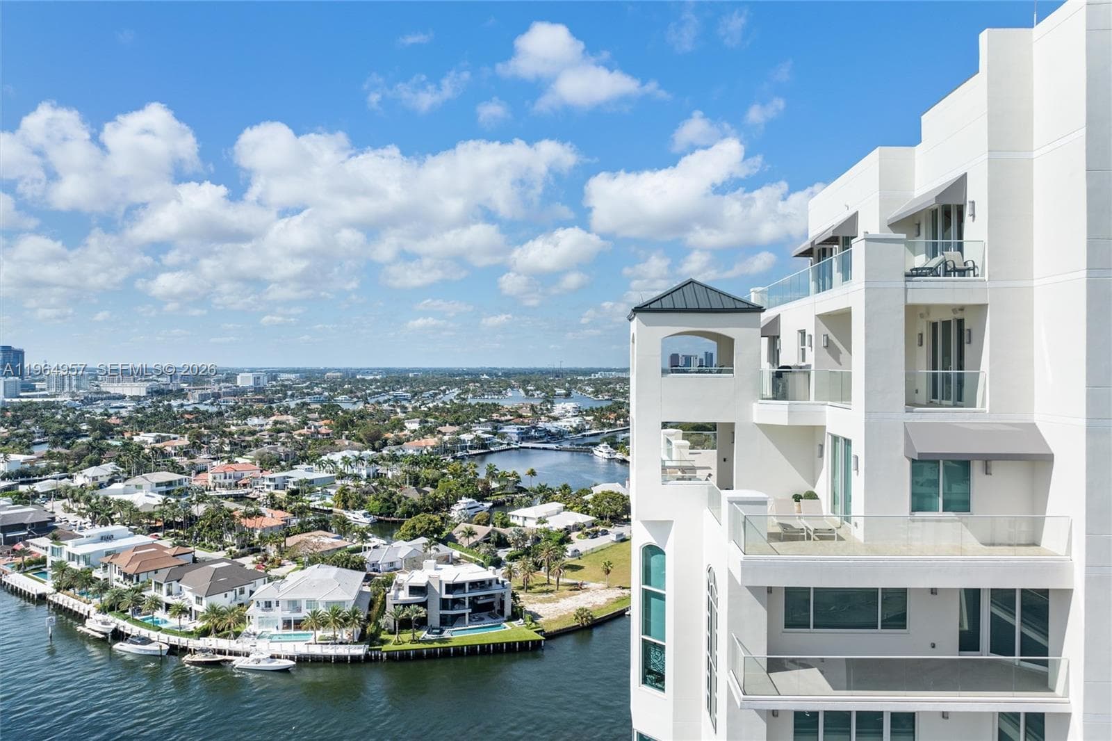 3055 Harbor Dr #2102 4