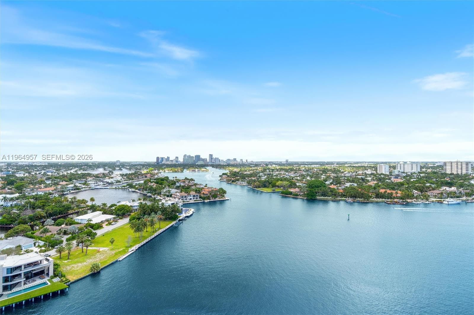 3055 Harbor Dr 2102 photo 8