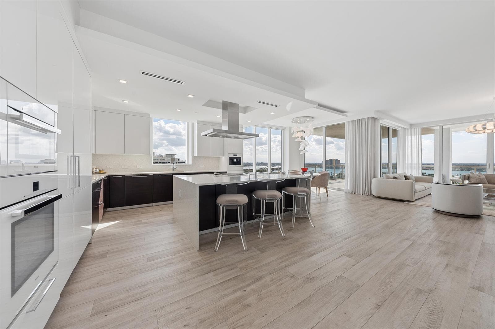 3730 N Ocean Drive 17-D photo 5