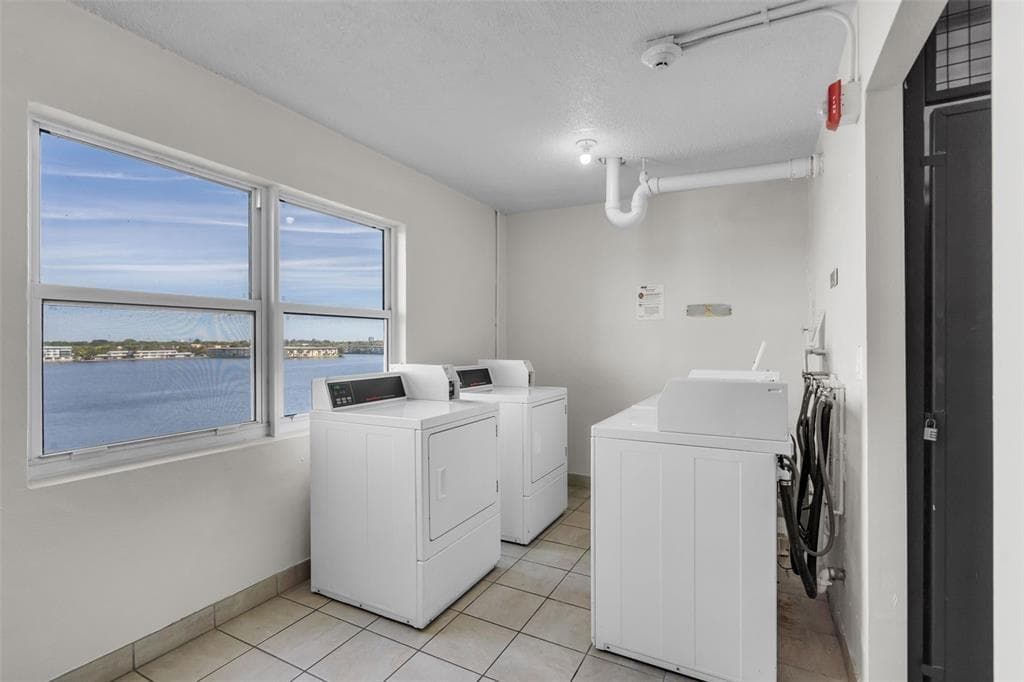 1175 NE Miami Gardens Drive 405 photo 23